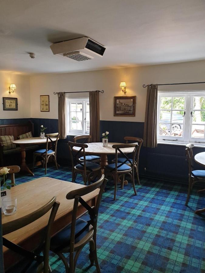 Ye Olde George Inn - Badger Pubs Privett Εξωτερικό φωτογραφία